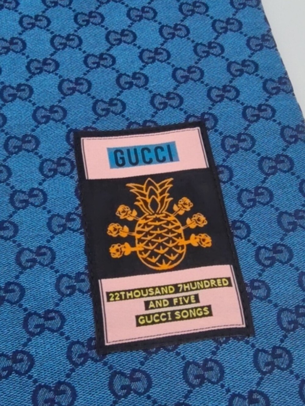 NEW Gucci Blue GG Monogram Messenger Snap Closure Tote Promotional Collectible - Picture 6 of 6